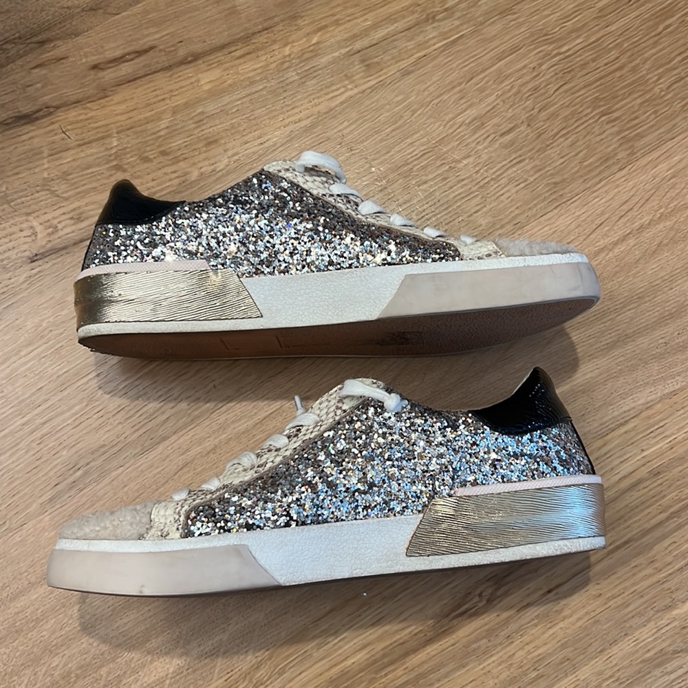 Dolce Vita Zina Court Shoe